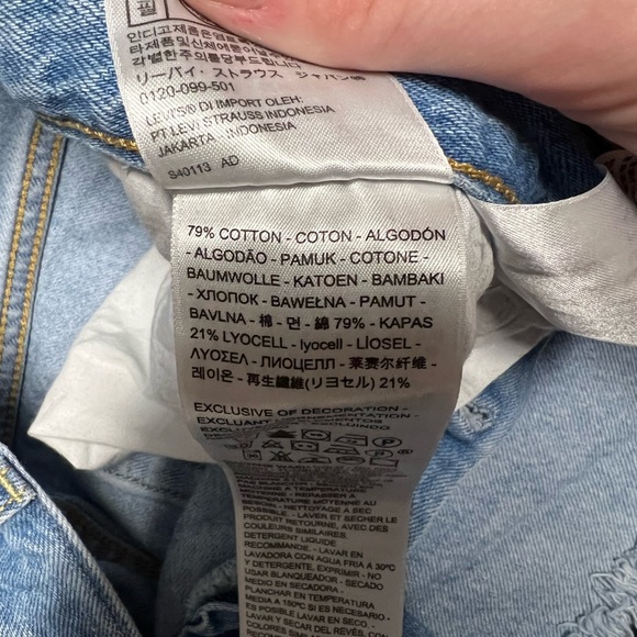 Levi’s ribcage shorts size 30 (run small fit like a 28) - Picture 5 of 7